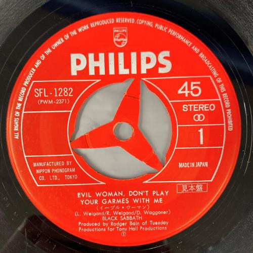 Black Sabbath Evil Woman, Don't Play Your Garmes With Me Japanese